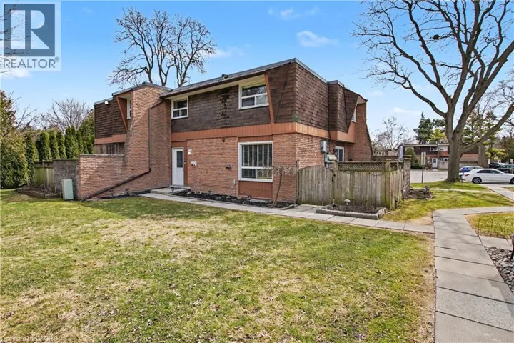 661 FRANCIS Road Unit# 4, Burlington, Ontario L7T3X6