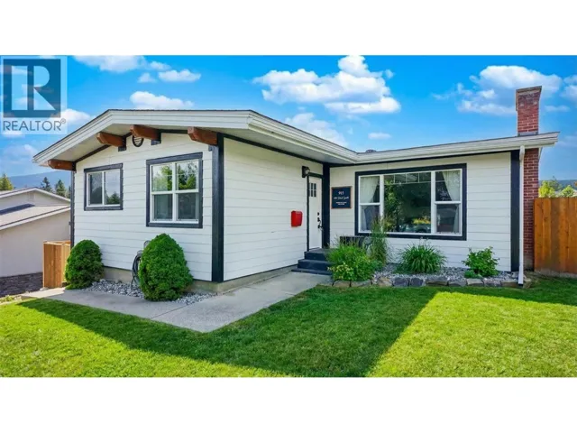 915 10TH Street S, Cranbrook, British Columbia V1C1S9