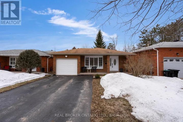 15 BUCHANAN STREET, Barrie (Grove East), Ontario L4M6B7