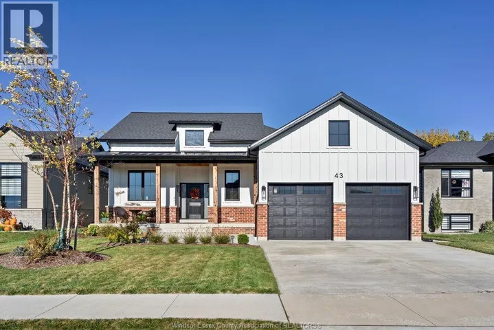 43 Belleview DRIVE, Cottam, Ontario N0R1B0