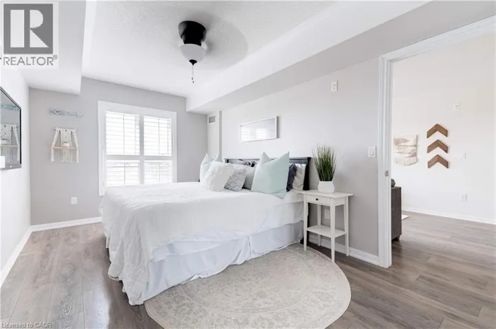 1045 NADALIN Heights Unit# 406, Milton, Ontario L9T8R5