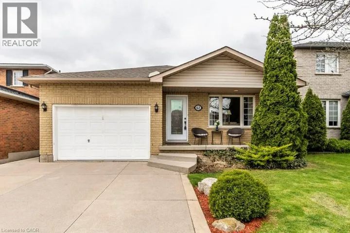 62 SPADARA Drive, Hamilton, Ontario L9B2K3