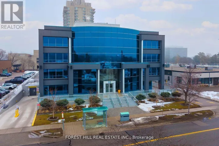 200 - 23 LESMILL ROAD, Toronto (St. Andrew-Windfields), Ontario M3B3P6