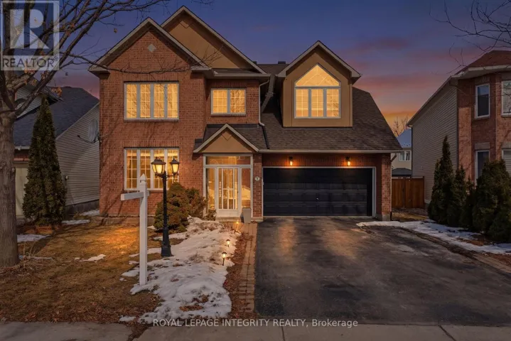 7 LEN LUNNEY CRESCENT, Ottawa, Ontario K2G6X6