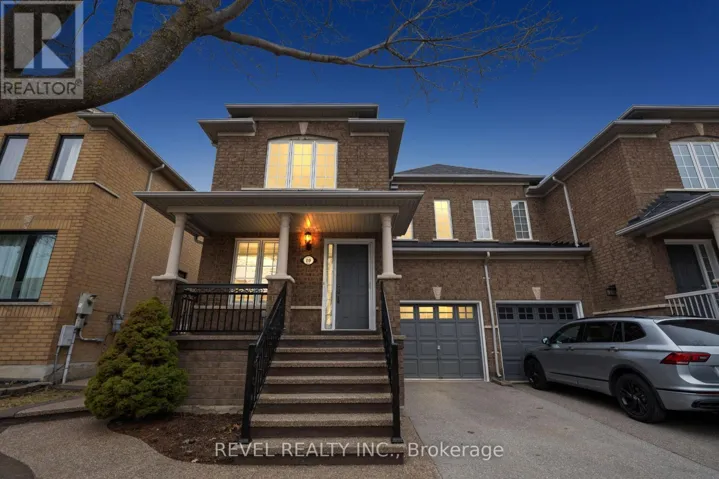 10 DINSDALE DRIVE, Vaughan (Vellore Village), Ontario L4H2M5