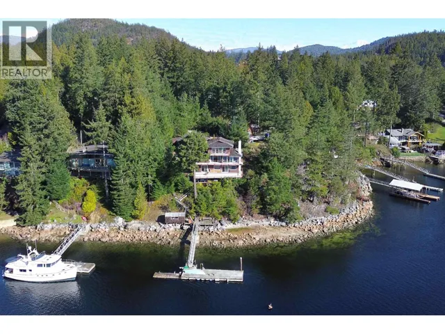 4981 PANORAMA DRIVE, Garden Bay, British Columbia V0N1S0