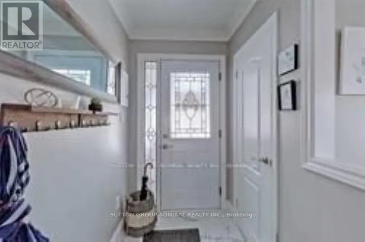 114 CARTIER CRESCENT, Richmond Hill (Crosby), Ontario L4C2N6
