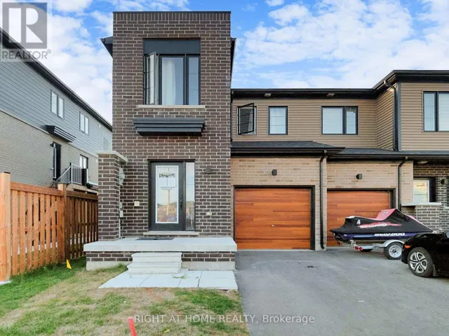 33 PUMPKIN CORNER CRESCENT, Barrie (Innis-Shore), Ontario L9J0C2