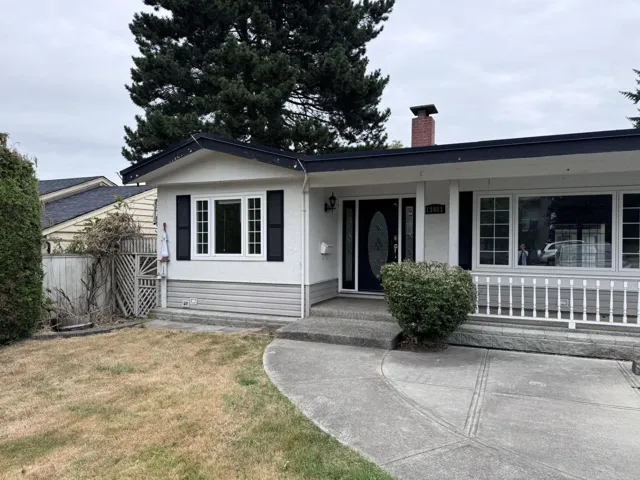 13481 HILTON ROAD, Surrey, British Columbia V3R5J3