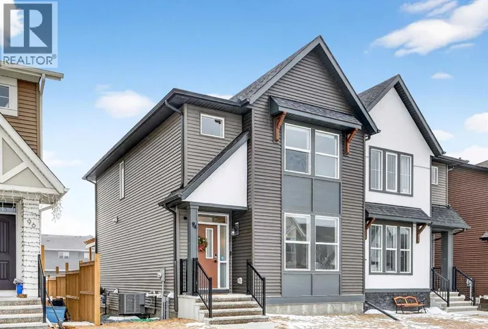 94 Wolf Gate NW, Okotoks, Alberta T1S5T9