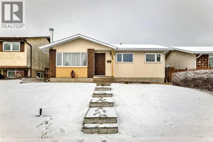 164 Rundlefield Crescent NE, Calgary, Alberta T1Y2V5