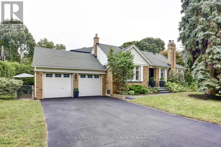 20 ELDERIDGE AVENUE, Toronto (Stonegate-Queensway), Ontario M8Y2C5