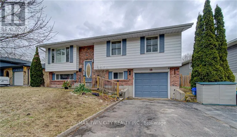 18 GILSTON PARKWAY, Brant (Paris), Ontario N3L3K6