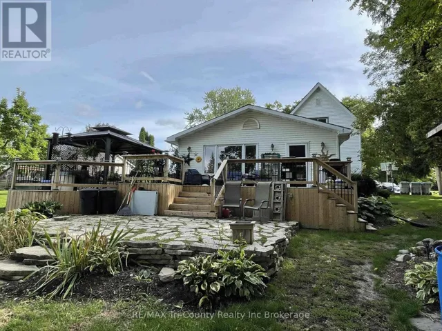 27 HARPURHEY ROAD, Huron East (Harpurhey Village), Ontario N0K1W0