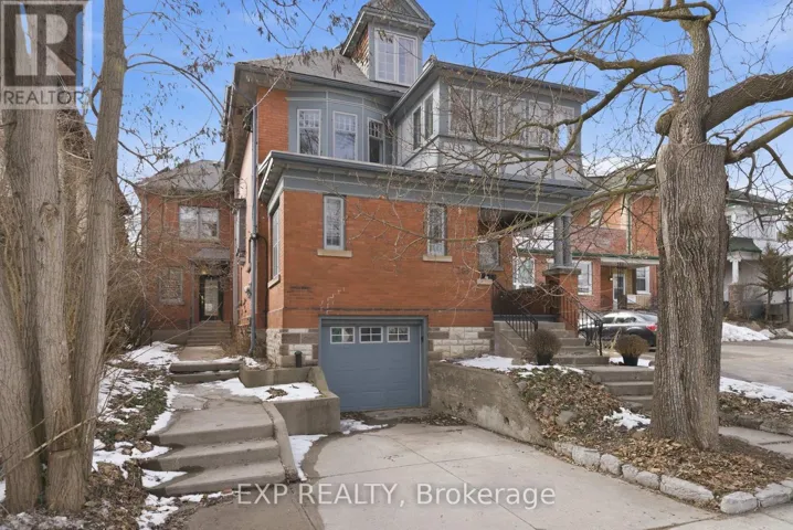 385 STEWART STREET, Peterborough (Town Ward 3), Ontario K9H4A9