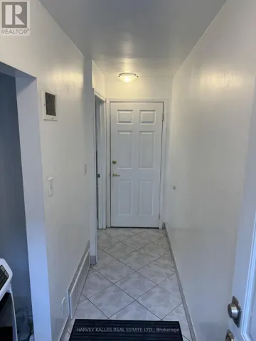 258 MAXWELL STREET, Toronto (Bathurst Manor), Ontario M3R5B9