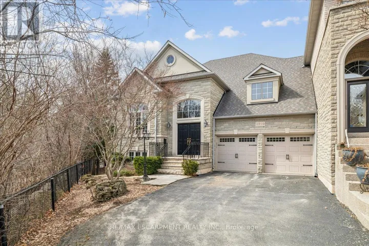 2359 WOODFIELD ROAD, Oakville (RO River Oaks), Ontario L6H6Y6