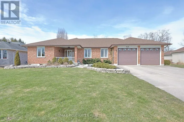 365 STATION STREET, North Middlesex, Ontario N0M2K0