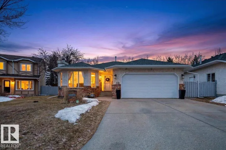 18544 53A AV NW, Edmonton, Alberta T6M2G2