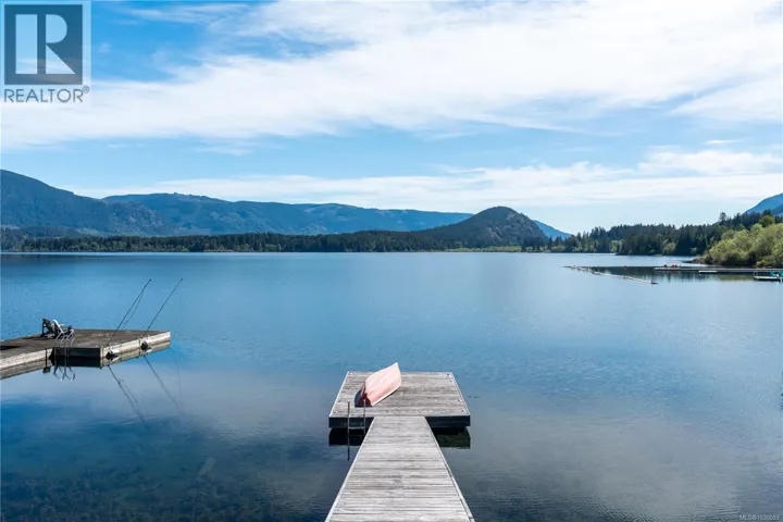 9905 Stin-Qua Rd, Honeymoon Bay, British Columbia V0R1Y0