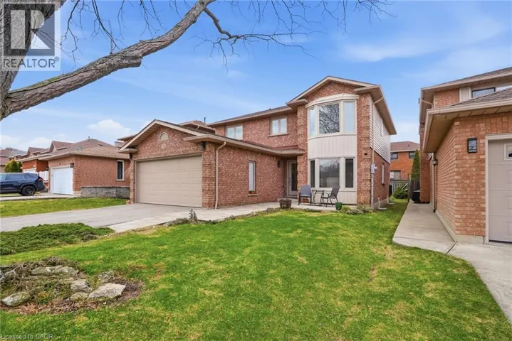 31 REPUBLIC Avenue, Hamilton, Ontario L9B2G6