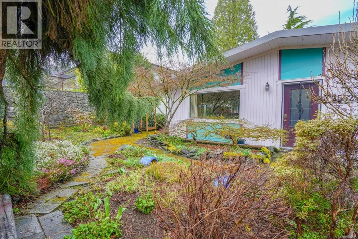 2552 14th Ave, Port Alberni, British Columbia V9Y2X9