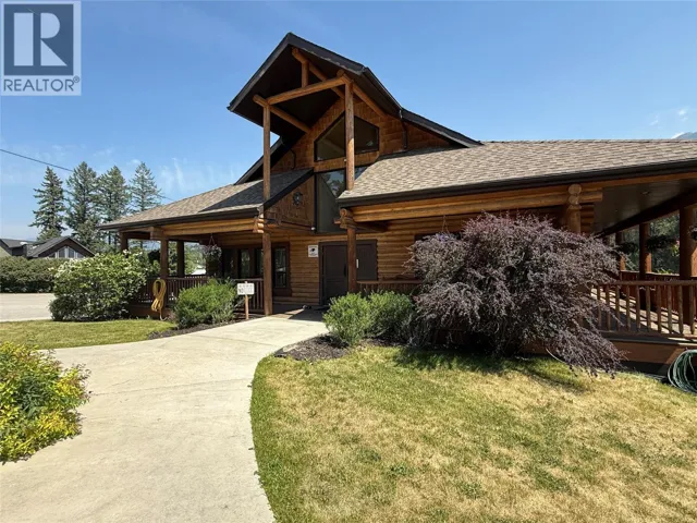 4868 RIVERVIEW Drive Unit# 170, Edgewater, British Columbia V0A1E0