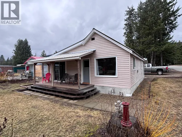 90 2nd Avenue, Beaverdell, British Columbia V0H1A0