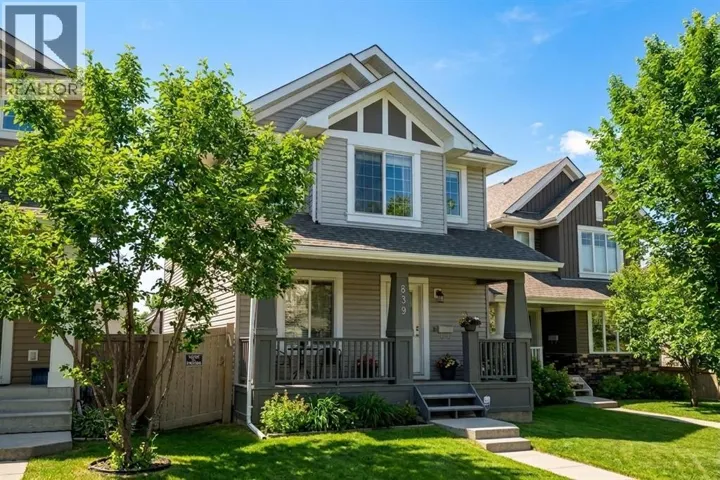 839 37 Avenue NW, Edmonton, Alberta T6T1A1