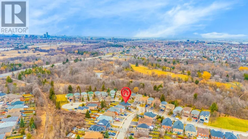 7330 FRONTIER RIDGE, Mississauga (Meadowvale Village), Ontario L5N7P7