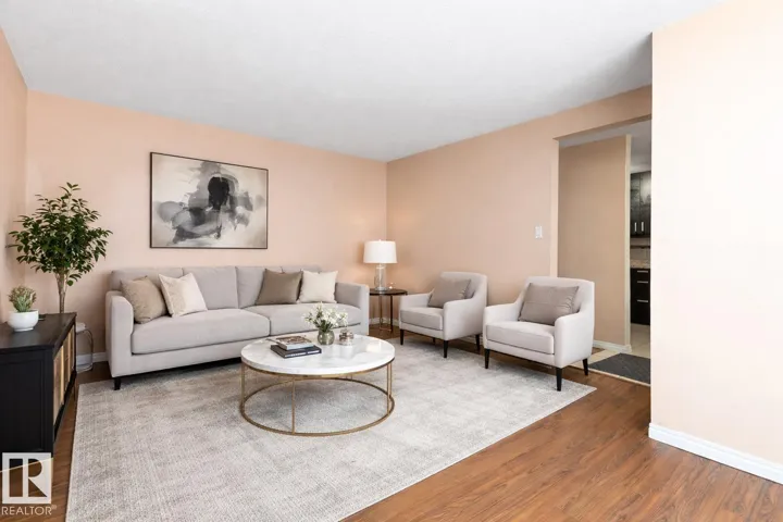 196 ROSELAND VG NW, Edmonton, Alberta T5E5R6