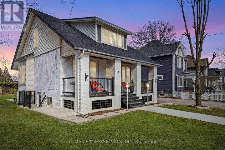 14 KIDD AVENUE, Grimsby (Grimsby West), Ontario L3M3S3