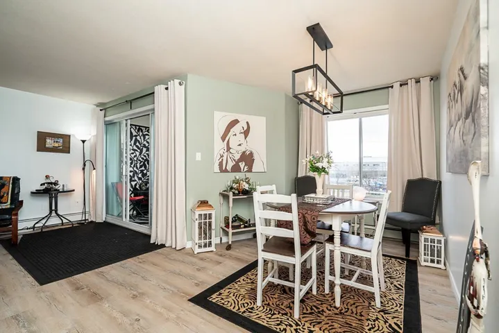 306 32823 LANDEAU PLACE, Abbotsford, British Columbia V2S6S6