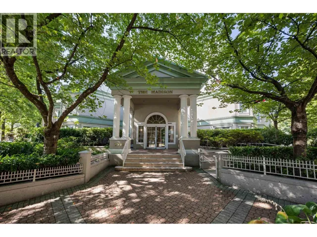 206 2990 PRINCESS CRESCENT, Coquitlam, British Columbia V3B7R3