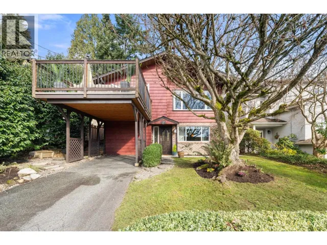 3300 MAHON AVENUE, North Vancouver, British Columbia V7N3T5