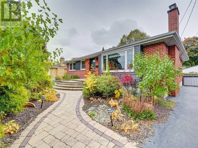 414 DORCHESTER CRESCENT, Burlington (LaSalle), Ontario L7T2X4