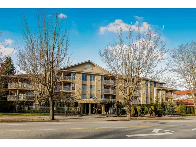 406 13727 74 AVENUE, Surrey, British Columbia V3W0M7