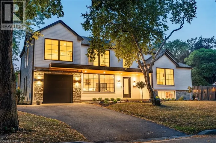 5135 MULBERRY Drive, Burlington, Ontario L7N1V7