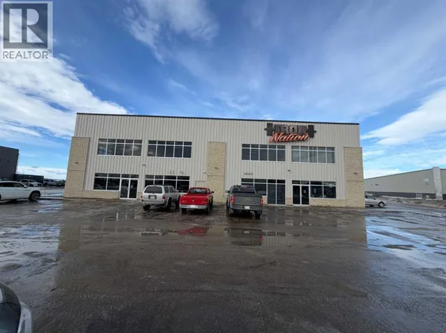 9502 117 Street, Grande Prairie, Alberta T8W0C7