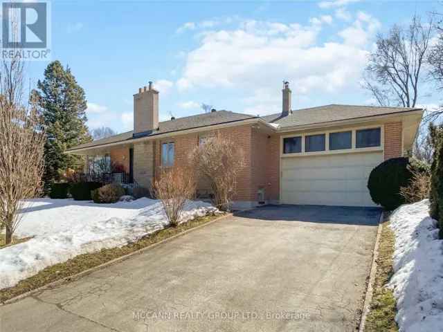 68 WHITTAKER CRESCENT, Toronto (Bayview Village), Ontario M2K1K8