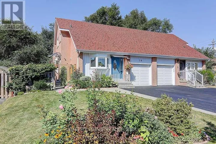 MAIN FLOOR - 18 RAVENROCK COURT, Toronto (Parkwoods-Donalda), Ontario M3A2Y9