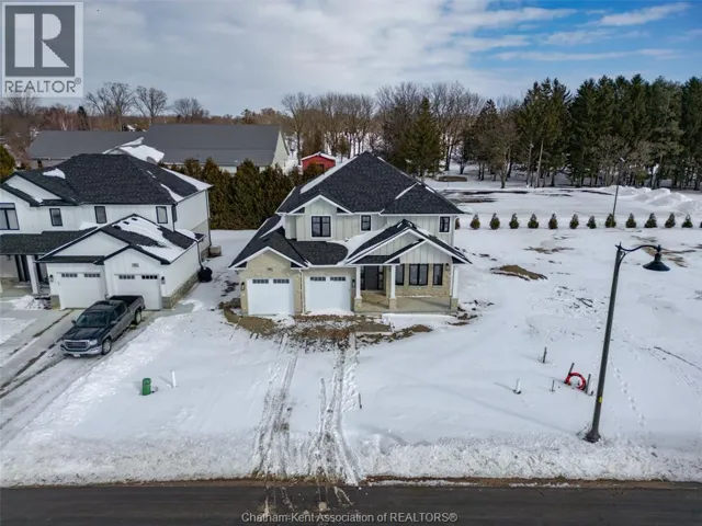 95 Rosewood CRESCENT, Chatham, Ontario N7M0V5