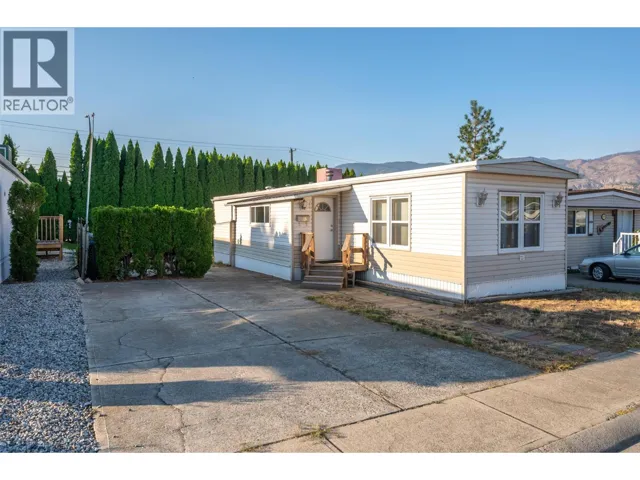 98 Okanagan Avenue E Unit# 97, Penticton, British Columbia V2A3J5