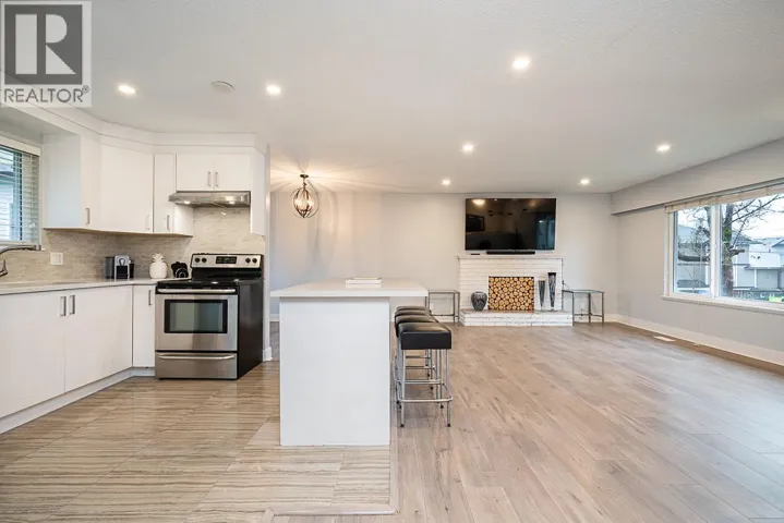 11278 206 STREET, Maple Ridge, British Columbia V2X1T3