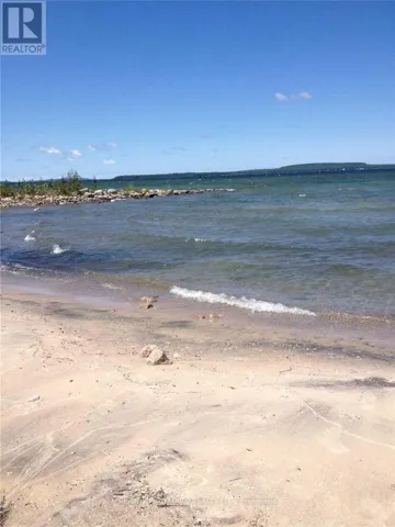 10 MUSQUAKE COURT, Tiny, Ontario L9M1R2