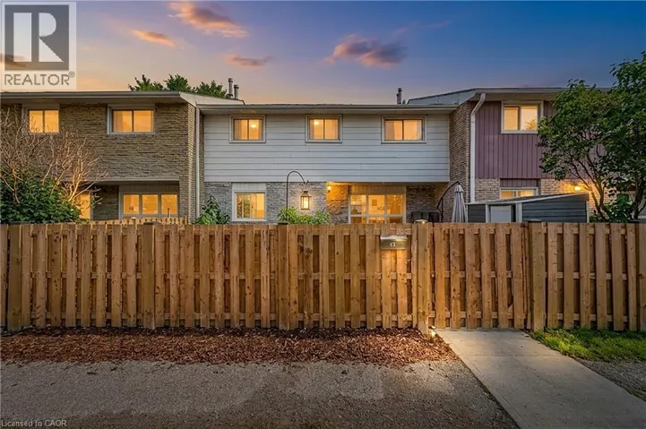 423 WESTWOOD Drive Unit# 43, Kitchener, Ontario N2M5B5