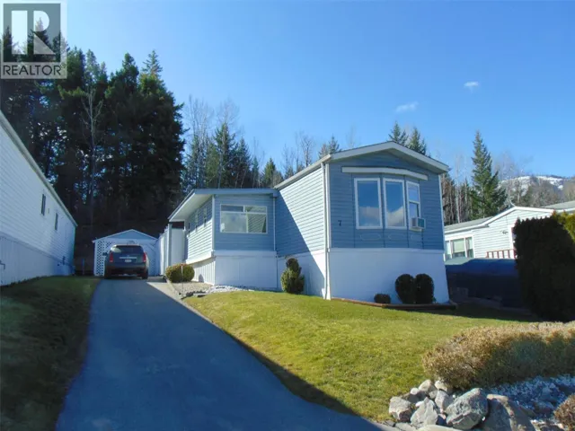 1420 Trans Canada Highway Highway Unit# 7, Sorrento, British Columbia V0E2W0