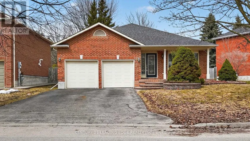 14 VALLEYCREST DRIVE, Clarington (Courtice), Ontario L1E1J1