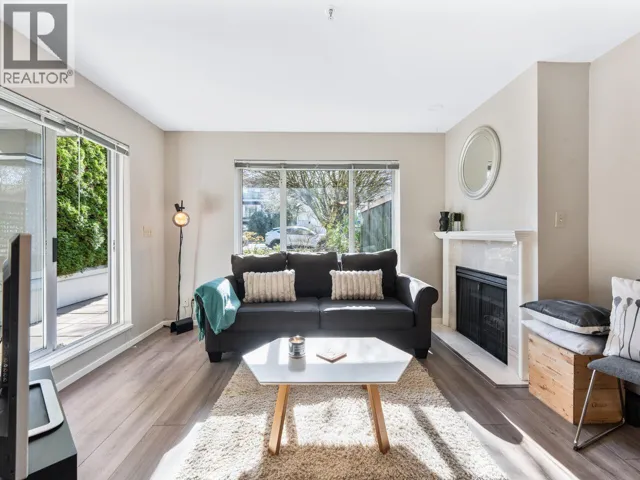 102 2195 W 5TH AVENUE, Vancouver, British Columbia V6K1S1