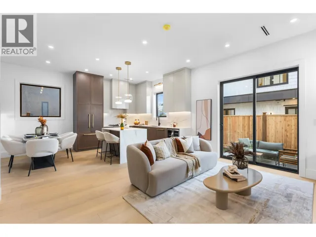 2 546 E 46TH AVENUE, Vancouver, British Columbia V5W2A3